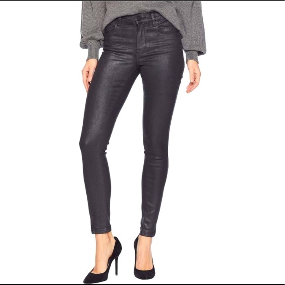 Brand New Blank NYC
Women's The Bond Coated Black Skinny Jeans